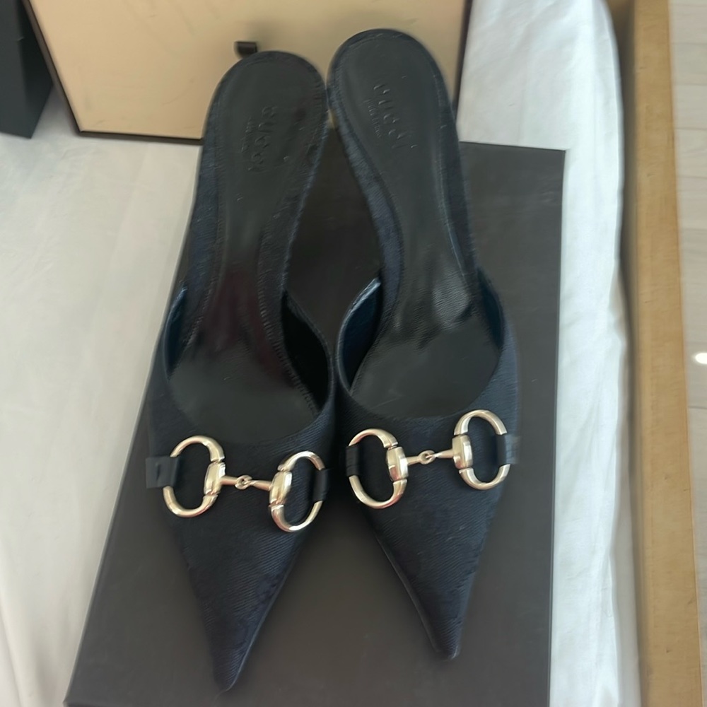 NIB Gucci horsebit  authentic black embossed GG  fabric mules